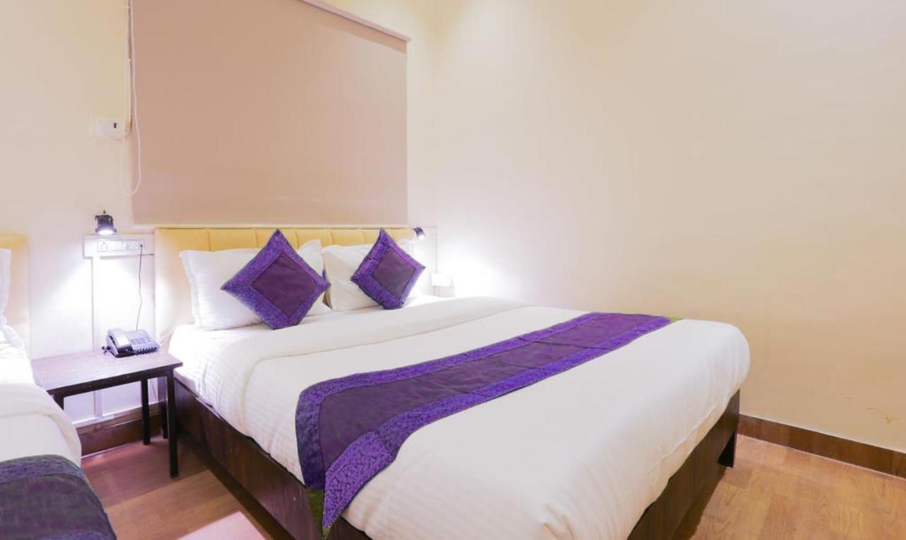 Fabexpress Golden Tulipz Hotell Mumbai Eksteriør bilde