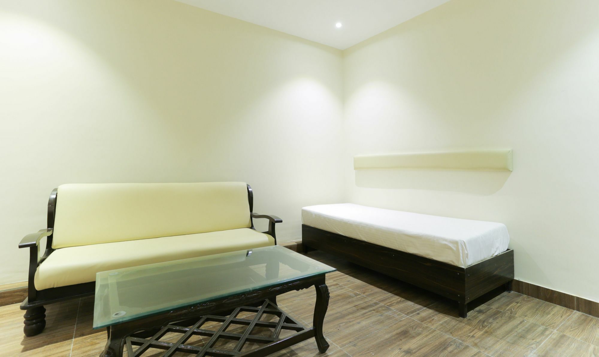 Fabexpress Golden Tulipz Hotell Mumbai Eksteriør bilde